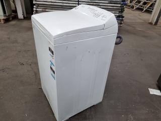 Fisher & Paykel 5.5kg Top Loading Washing Machine