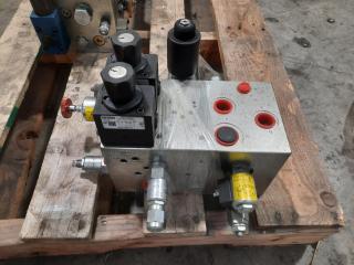 4 x Hydralic Valves Housing Units