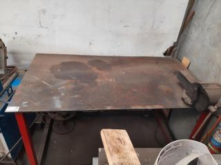 Steel Workbench with Vice